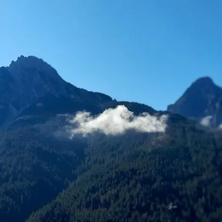 Daire Dolomiti Ferienwohnung, Vacanze. San Pietro di Cadore