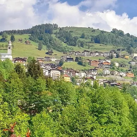 Daire Dolomiti Ferienwohnung, Vacanze. San Pietro di Cadore