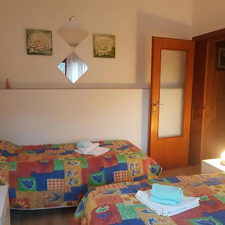 Διαμέρισμα Dolomiti Ferienwohnung, Vacanze. San Pietro di Cadore