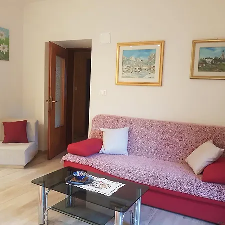 Dolomiti Ferienwohnung, Vacanze. Διαμέρισμα *